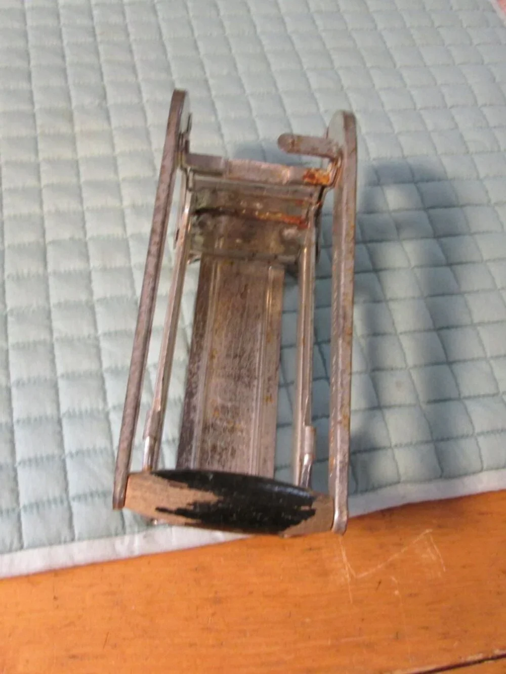 vtg farm decor MCM french fry veggie cutter wood handle